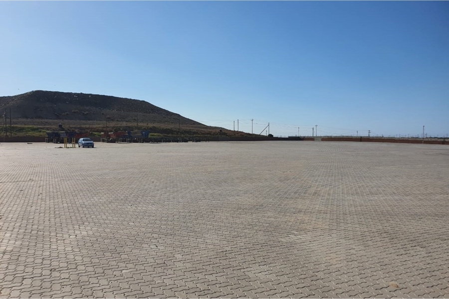 To Let commercial Property for Rent in Markman Industrial Eastern Cape